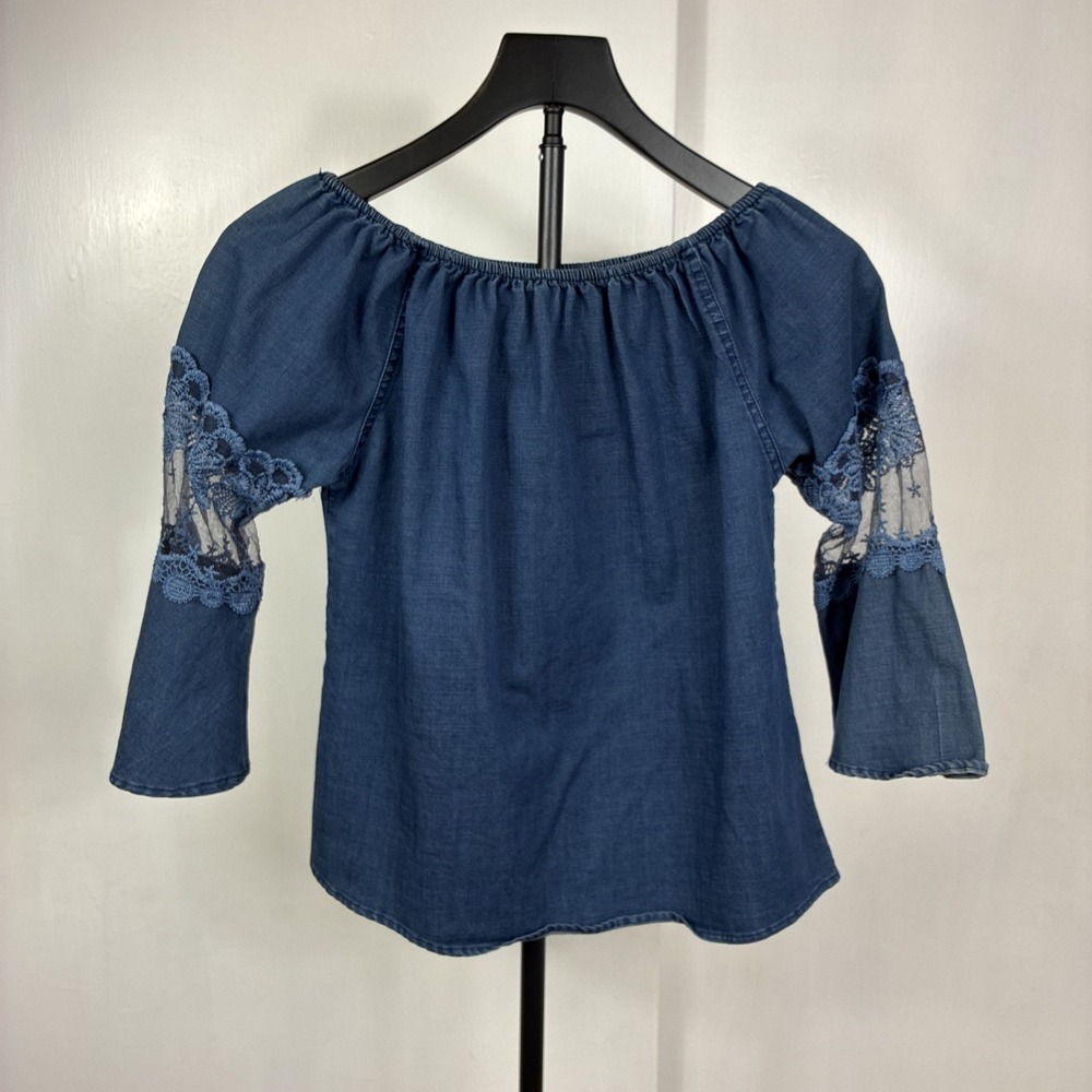 La Reyna Sz S Blue Denim Look 3/4 Lace Flare Sleeve Top Boho Western Peasant